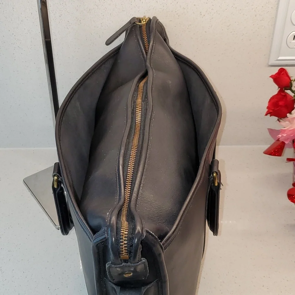 USA 🇺🇸 Vintage COACH Briefcase/Messenger leather bag (Unisex)